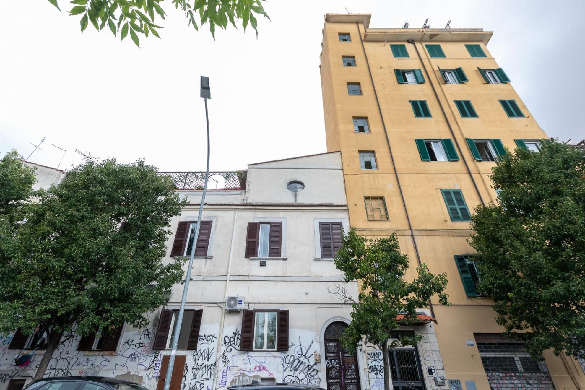 Royal House Pigneto Apartment Rome